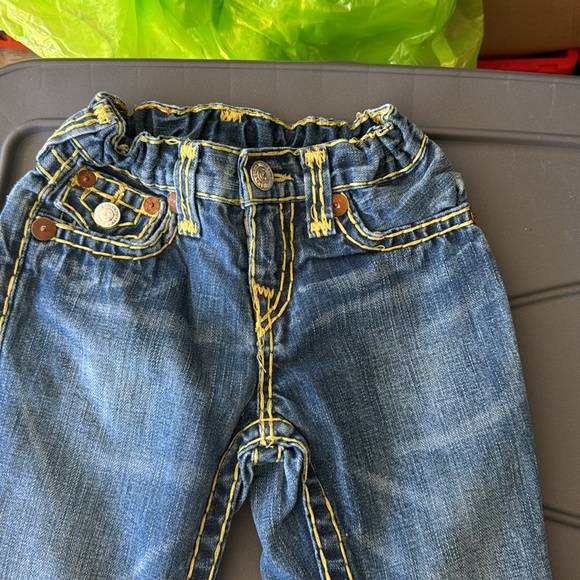 True Religion size 6 kids - Picture 2 of 2